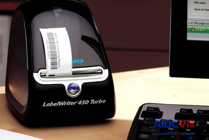 Dymo LabelWriter 450 Turbo là một máy in nhãn mã vạch để bàn lý tưởng, khối lượng thấp.